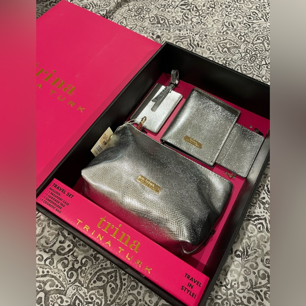 Trina Turk Silver Travel Bag Set (4pc)